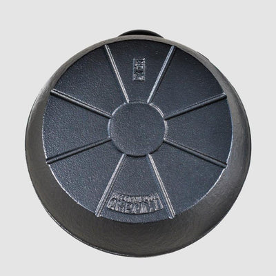 IWACHU 0.9L Tetsubin Cast Iron Kettle Round ARARE "Hailstone Pattern"