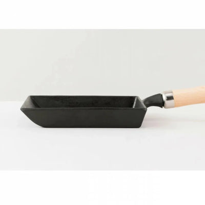 Iwachu Tamagoyaki Pan 18 x15cm Cast Iron Nambu Tekki